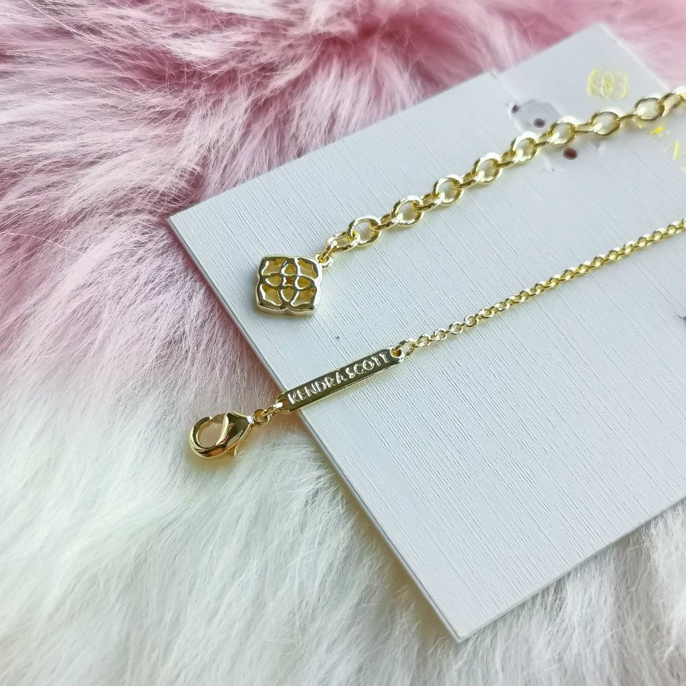 Kendra Scott Gold Elisa Red Glass Necklace - Picture 3 of 3